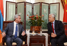 President Serzh Sargsyan visited the Embassy of China in Yerevan and congratulated on the occasion of National Holiday