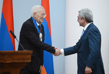 President Serzh Sargsyan awarded the Order of Honor to the prominent state figure Vladimir Movsissian 