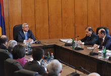 President Serzh Sargsyan conducted a meeting at the Ministry of Finance