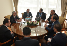 President Serzh Sargsyan meets with Egyptian President Abdel Fattah el-Sisi in Moscow