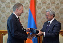 President receives Germany’s ambassador to Armenia Reiner Morell