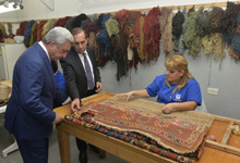 President Serzh Sargsyan visits Megerian Carpet OJSC