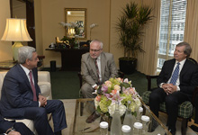 President meets with OSCE Minsk Group co-chairs in New York