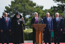  President Sargsyan participated in the festivities dedicated to the Republic Day