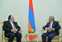 Ambassador of Ecuador to Armenia presented his credentials to President Serzh Sargsyan