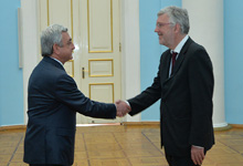 The newly appointed Ambassador of Belgium to Armenia presented his credentials to Serzh Sargsyan