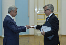 Newly appointed Ambassador of Spain presents credentials to President Serzh Sargsyan