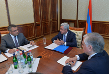 President holds consultation on Armenian-Czech, Armenian-Slovak economic cooperation agenda