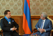 President Serzh Sargsyan receives USSR People’s Artist Iosif Kobzon