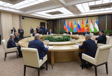 President attends informal meeting of Heads of CIS-member States in Moscow