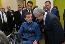 President visits Homeland Defender’s Rehabilitation Center