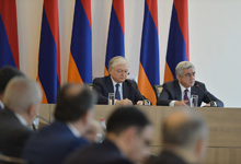 Նախագահը հանդիպում է ունեցել ԱԳՆ ղեկավար կազմի հետ