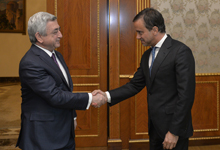 President meets with outgoing UN Resident Coordinator in Armenia