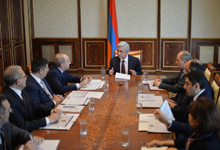 Նախագահը խորհրդակցություն է անցկացրել հանրային ծառայությունները կարգավորող հանձնաժողովի անդամների հետ