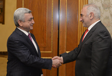 President receives delegation led by Mayor of Lyon