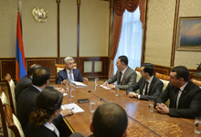 President meets with Young Scientists Support Program’s managerial staff