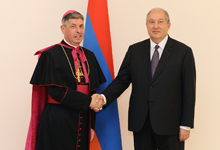 Newly appointed Nuncio of Holy See presented his credentials to President Sarkissian