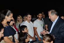 Amateur stargazing was organized on the Presidential Palace premise