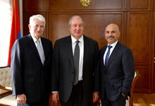 President Sarkissian hosts Gene Block and Eric Esrailian