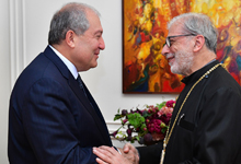 President Armen Sarkissian hosted His Eminence Archbishop Levon Zekiyan