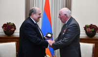 President Sarkissian hosted the British fire-fighter Paul Burns: Armenia will never forget British support after the earthquake 