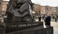 President Armen Sarkissian in Gyumri paid tribute to the memory of the victims of the earthquake