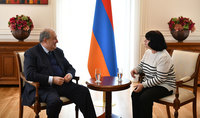 President Sarkissian hosted the famous pianist Svetlana Navassardian