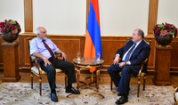 President met with Paruyr Hairikian