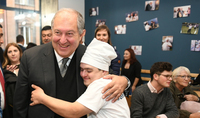 President Armen Sarkissian on the occasion of Independence Day congratulated residents of Gyumri and guests of the city: A cheerful stroll in Gyumri