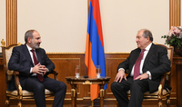 Armen Sarkissian and Nikol Pashinian discussed issues related to the country’s development: it is essential that state institutions function in sync