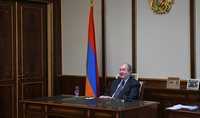 President Armen Sarkissian discussed with the architect Anahit Tarkhanian the initiative to create a Hay Park national park on the territory of the Tsitsernakaber Memorial