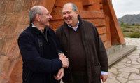 President Armen Sarkissian congratulated Bako Sahakian on the occasion of his 60th birth anniversary