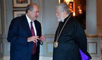 Президент Армен Саркисян провёл телефонный разговор с Католикосом Великого Дома Киликийского Арамом