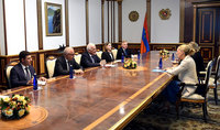 
Президент Ваагн Хачатурян принял постоянного координатора ООН в Армении Франсуаз Жакоб
