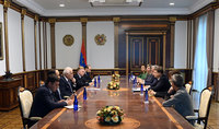 Le président Vahagn Khatchatourian a reçu une délégation dirigée par Valdis Dombrovskis, vice-président exécutif de la Commission européenne et commissaire au commerce