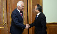 
Президент Республики Ваагн Хачатурян принял посла Китая в Армении Фань Юна