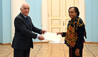 The newly appointed Ambassador of Ghana presented her credentials to the President of the Republic