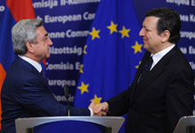 President Serzh Sargsyan received congratulations from President of the European Commission Jose Manuel Durao Barroso 